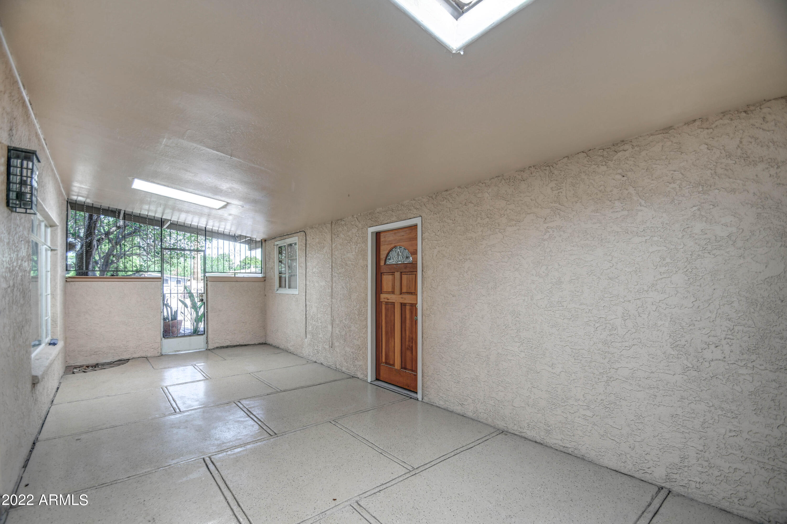 4115 East Coronado Road Phoenix, AZ 85008 - Photo 27 of 29 AZ ROOM ENTRY