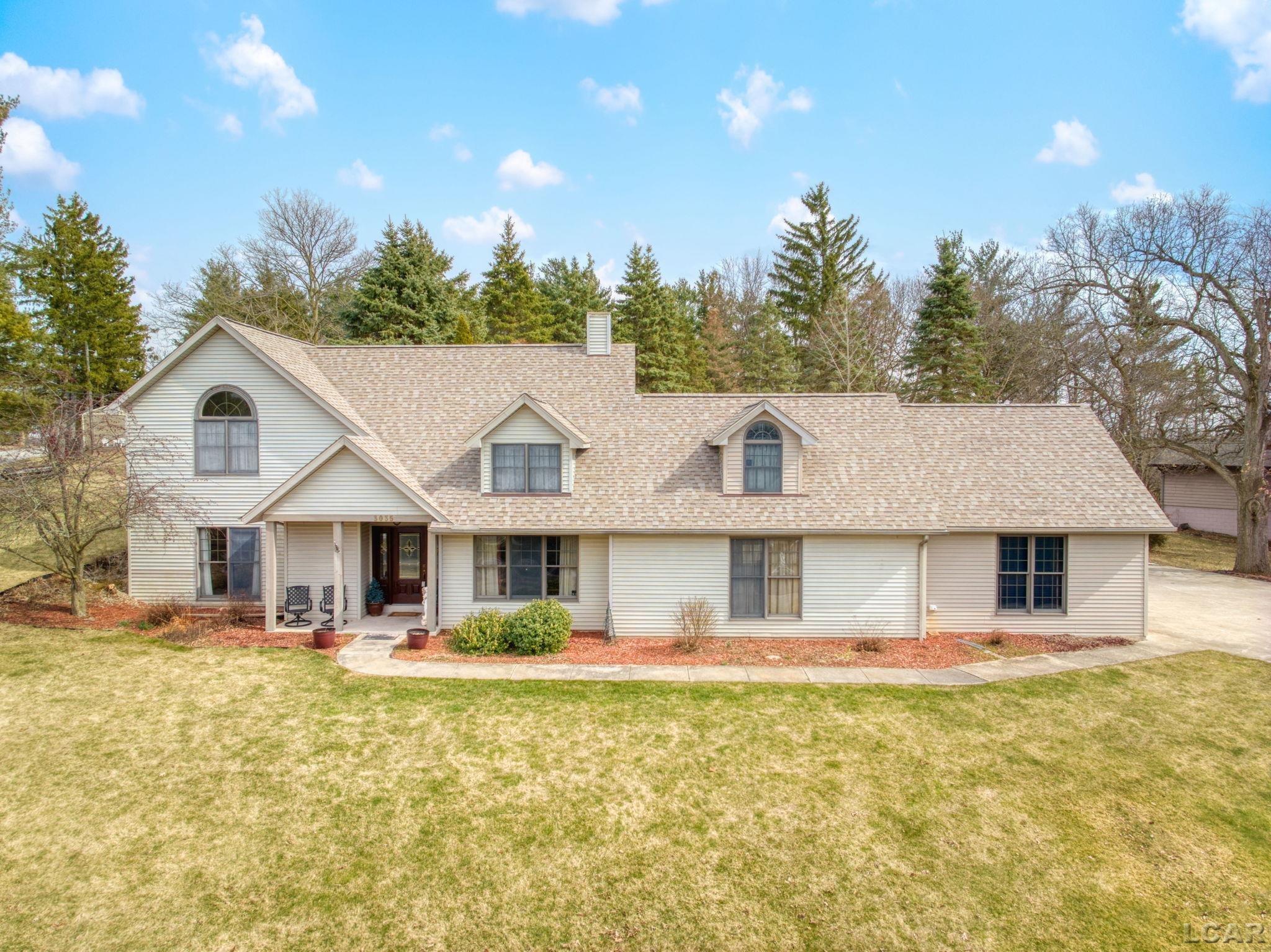 3035 Spielman Road Adrian, MI 49221 - Photo 3 of 49 50097620-2.JPG