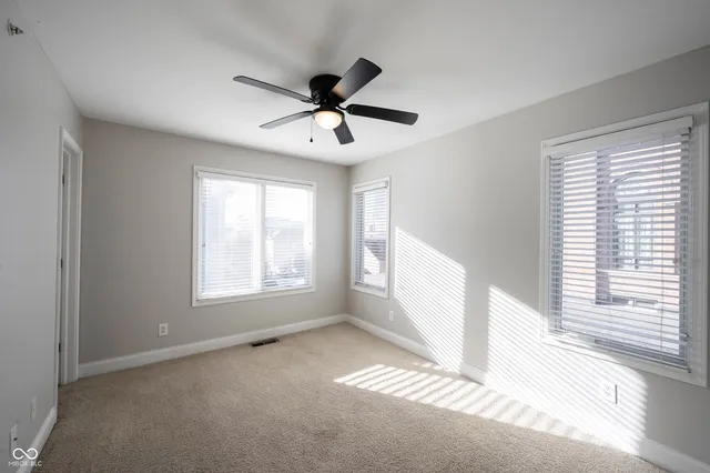 $2,499 | 515 East New York Street, Indianapolis, IN 46202