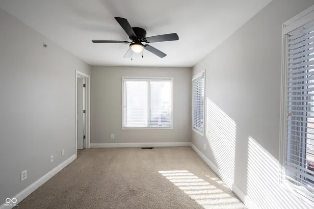 $2,499 | 515 East New York Street, Indianapolis, IN 46202