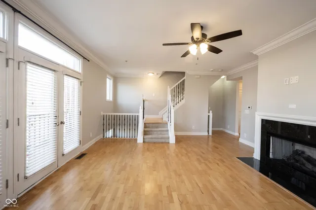 $2,499 | 515 East New York Street, Indianapolis, IN 46202