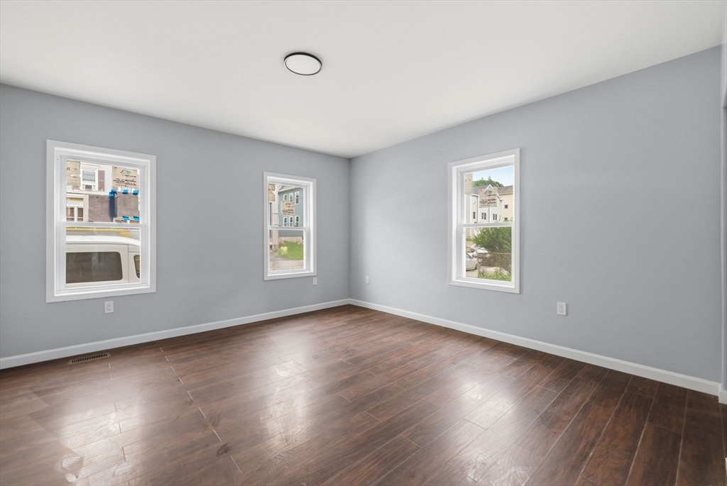 14 Cutler Street Worcester, MA 01604 - Photo 13 of 30