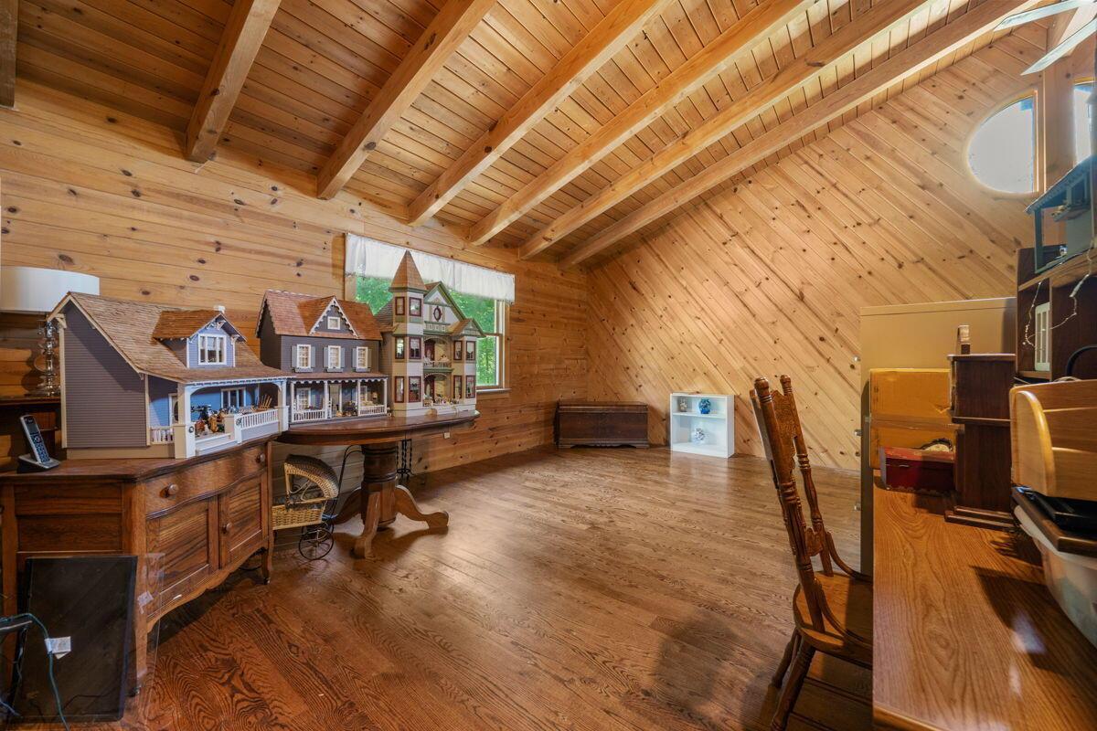 16472 Kreashbaum Road Rockbridge, OH 43149 - Photo 35 of 145 35-web-or-mls-DSC09565