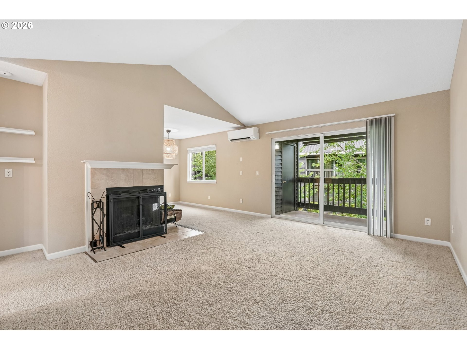 9490 Southwest 146th Terrace, Unit R8 Beaverton, OR 97007 - Photo 2 of 25