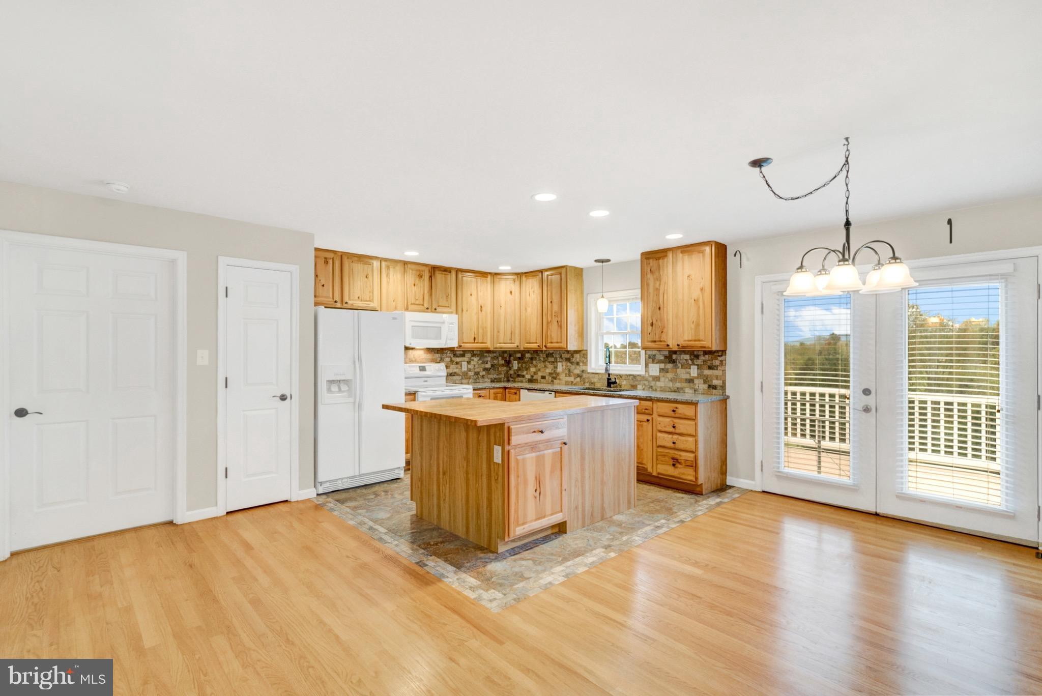 3277 Cabin Road Reva, VA 22735 - Photo 17 of 30 Interior (General)