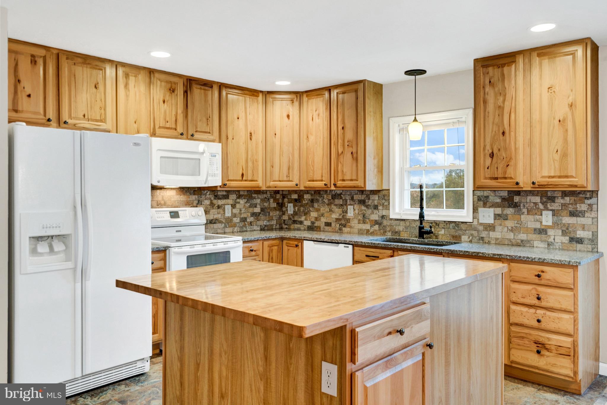 3277 Cabin Road Reva, VA 22735 - Photo 18 of 30 Kitchen