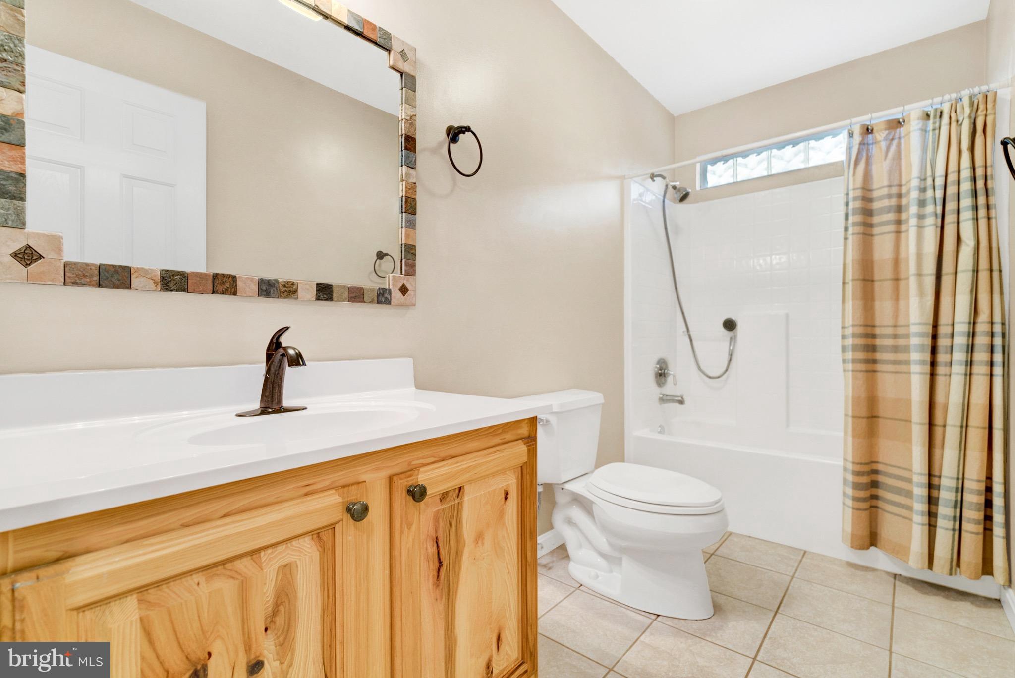 3277 Cabin Road Reva, VA 22735 - Photo 20 of 30 Bath