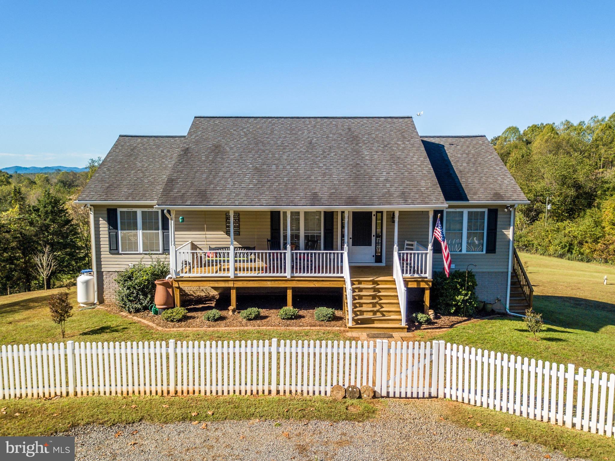 3277 Cabin Road Reva, VA 22735 - Photo 3 of 30 Exterior (Front)