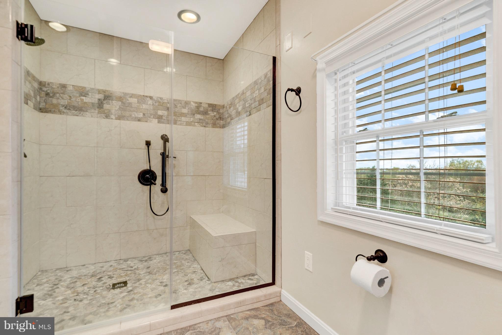 3277 Cabin Road Reva, VA 22735 - Photo 23 of 30 Bath (Master)
