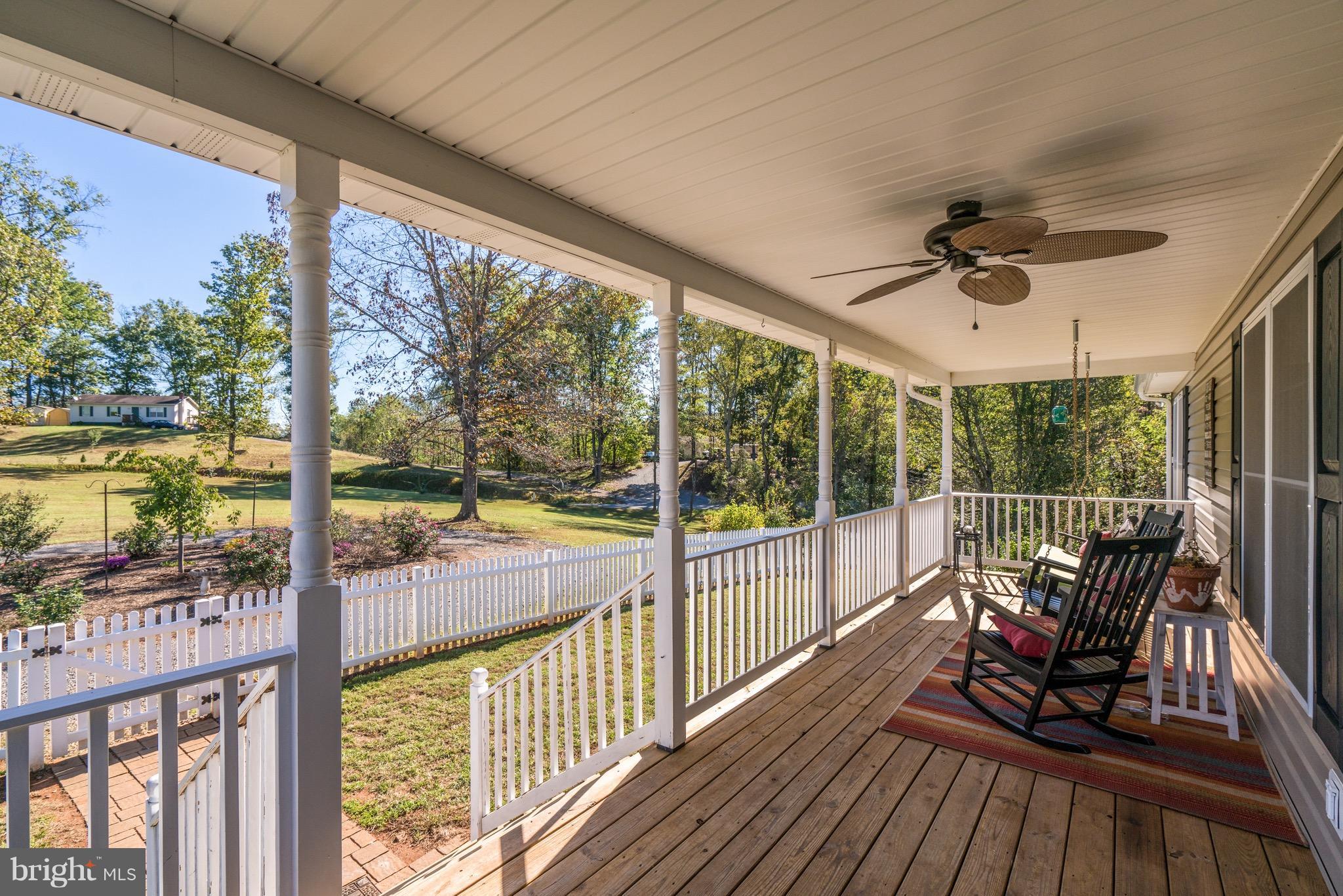 3277 Cabin Road Reva, VA 22735 - Photo 5 of 30 Exterior (Front)