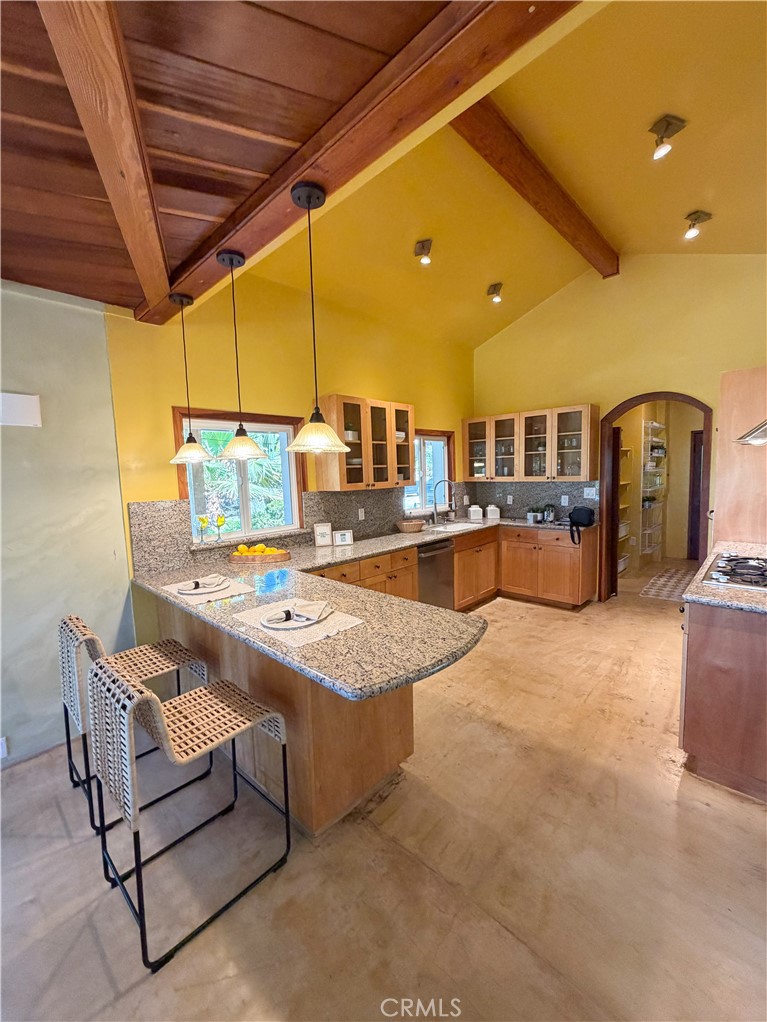 2 Chuckwagon Road Rolling Hills, CA 90274 - Photo 21 of 61 Gallery Image 21