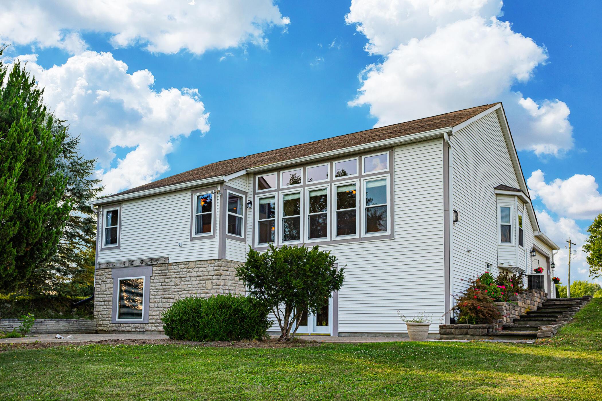 4296 Lock Road Centerburg, OH 43011 - Photo 4 of 60 4296 Lock Rd, Centerburg_033