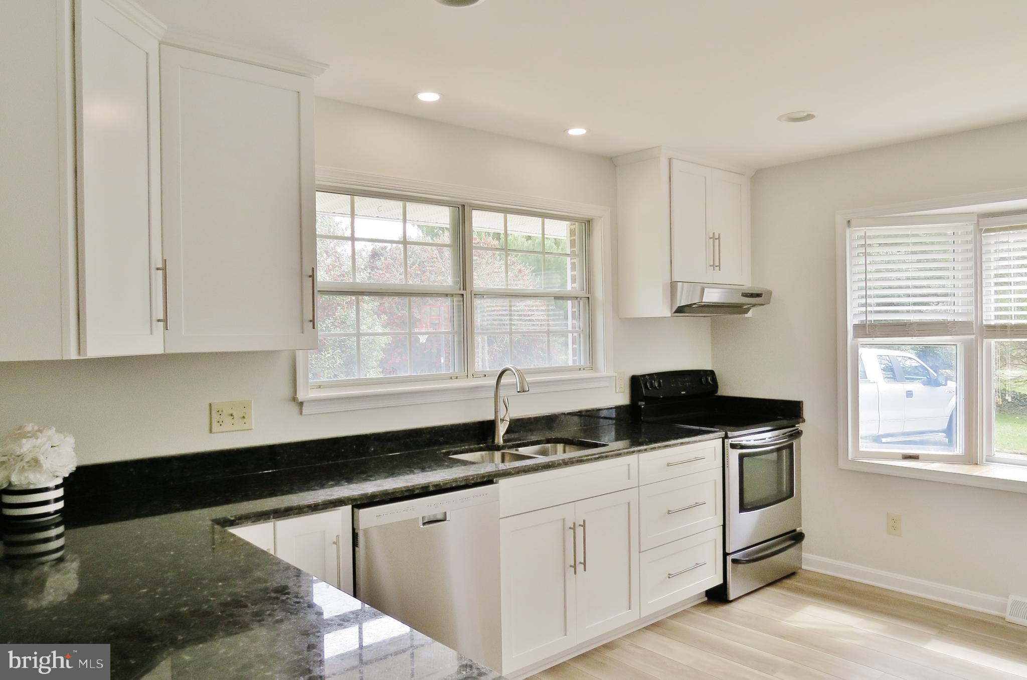 49945 Fenwick's Pride Lane Ridge, MD 20680 - Photo 24 of 64 Newly Remodeled Kitchen with Granite Counters,