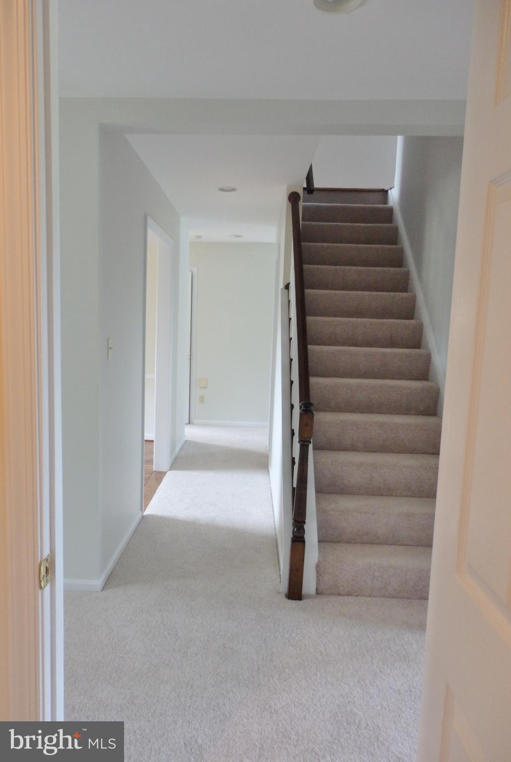 49945 Fenwick's Pride Lane Ridge, MD 20680 - Photo 41 of 64 Stairs to upper level