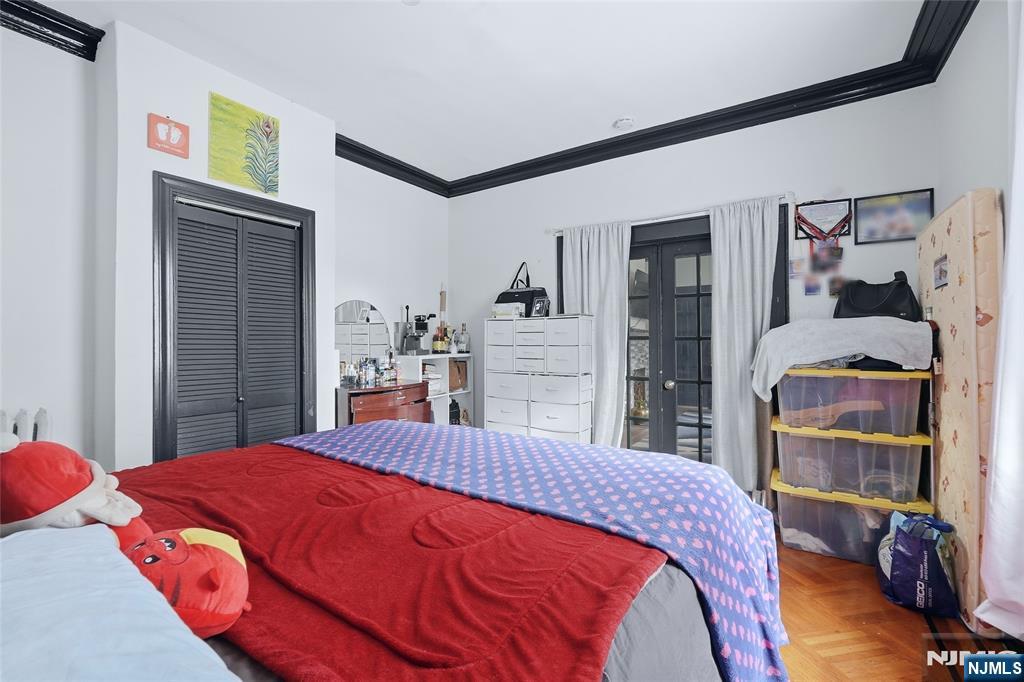 66 Washington Place East Rutherford, NJ 07073 - Photo 9 of 44 Gallery Image 9