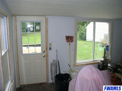 2011 Lower Huntington Road Fort Wayne, IN 46819 - Photo 10 of 11
