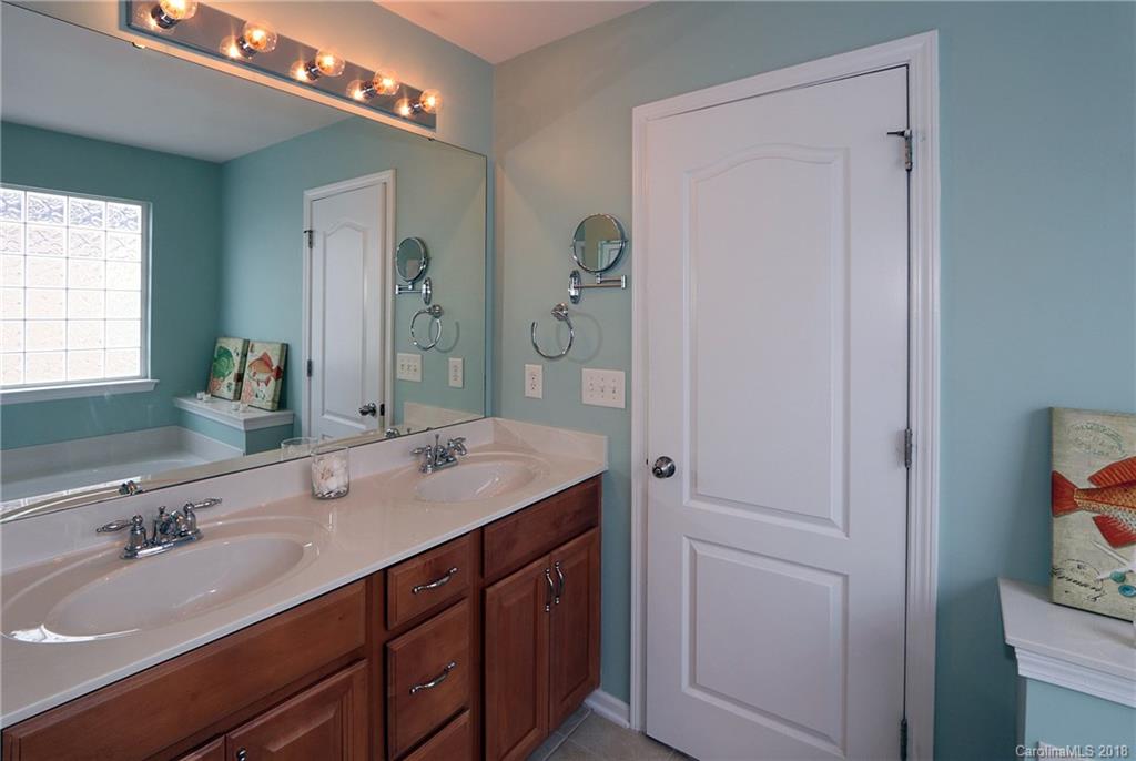 6218 Adobe Road Charlotte, NC 28277 - Photo 17 of 25 Gallery Image 17