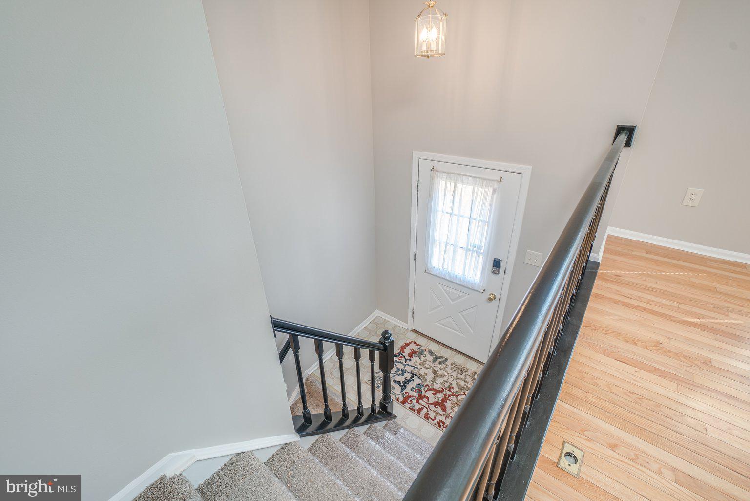 32 Anderson Ridge Road Baltimore, MD 21228 - Photo 7 of 40 Gallery Image 7