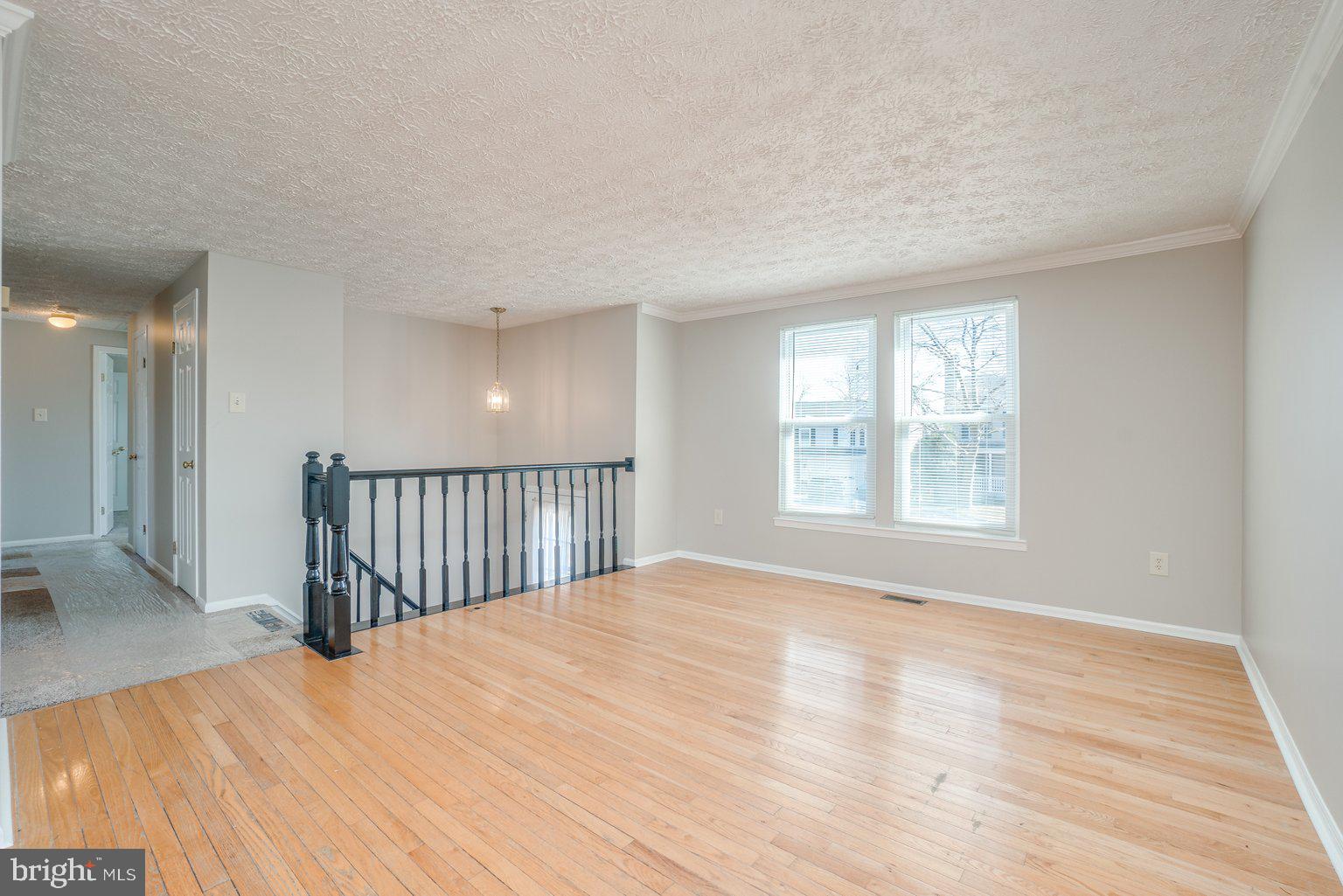 32 Anderson Ridge Road Baltimore, MD 21228 - Photo 9 of 40 Gallery Image 9