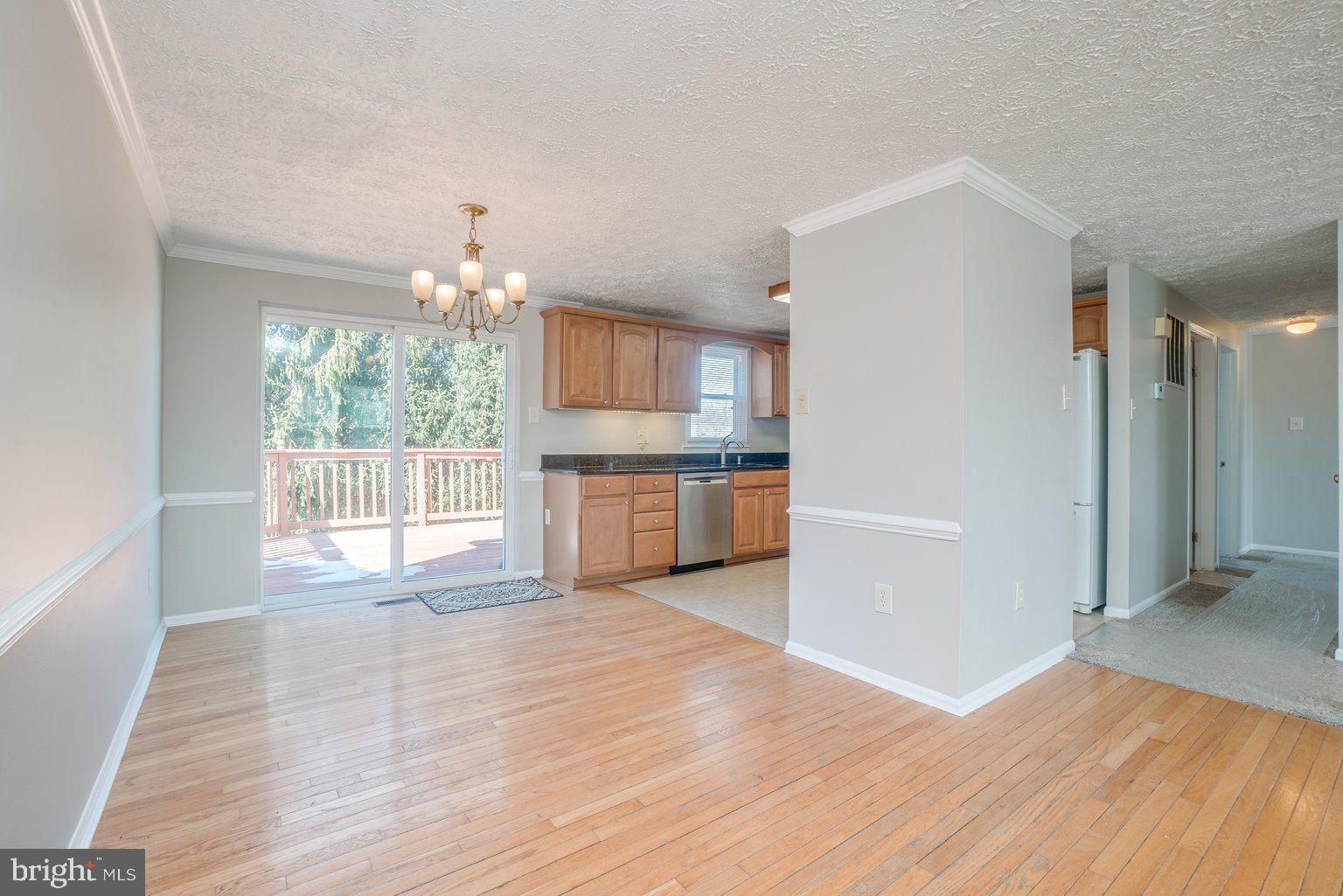 32 Anderson Ridge Road Baltimore, MD 21228 - Photo 10 of 40 Gallery Image 10