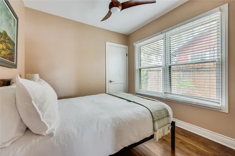$1,350,000 | 610 Oakland Avenue, Austin, TX 78703