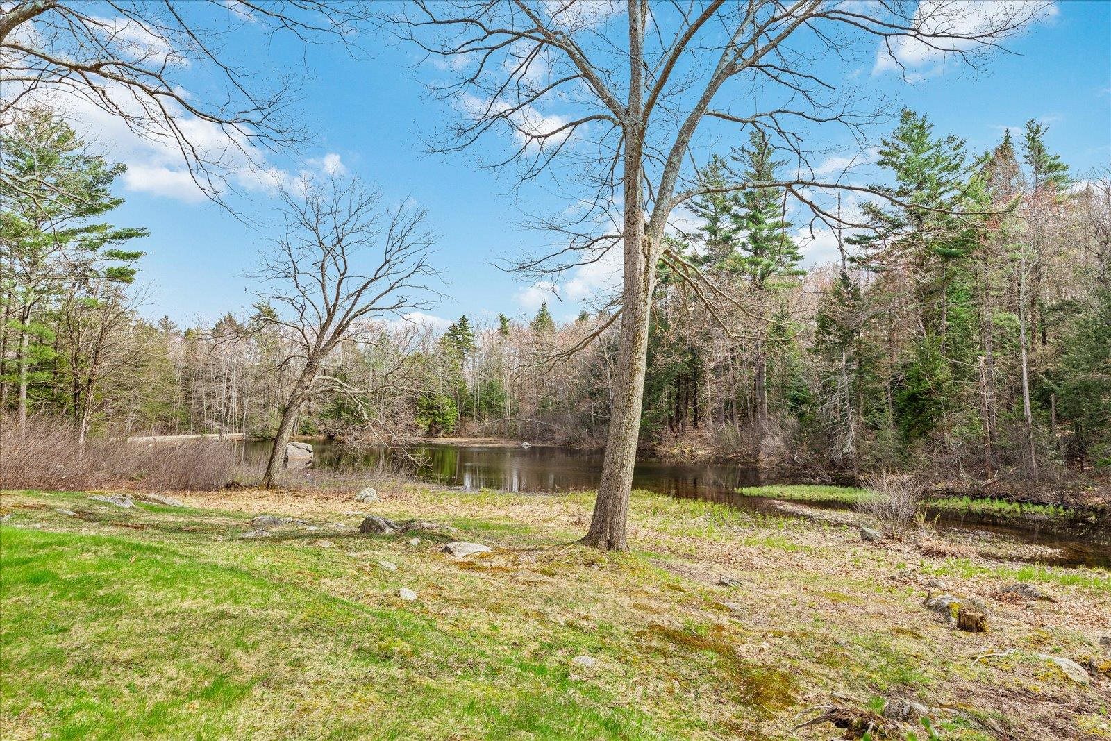 82 Parsons Road Dublin, NH 03444 - Photo 4 of 34