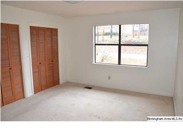 6 Hunters Trace Pelham, AL 35124 - Photo 8 of 15