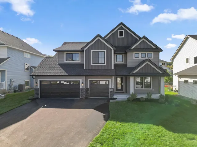 $750,000 | 7660 Waverly Avenue, Shakopee, MN 55379