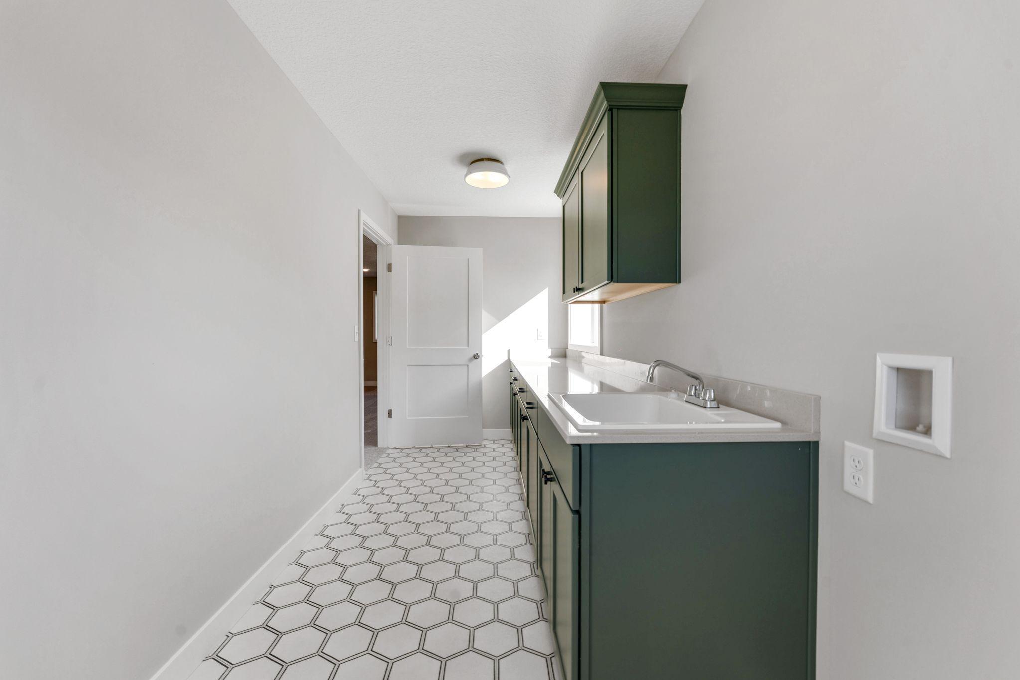 7660 Waverly Avenue Shakopee, MN 55379 - Photo 25 of 36