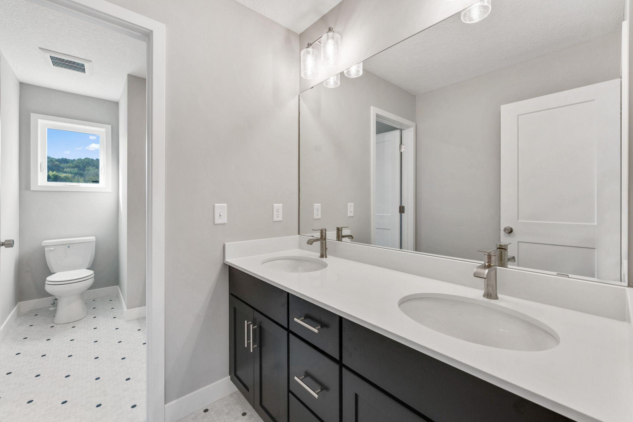 7660 Waverly Avenue Shakopee, MN 55379 - Photo 26 of 36