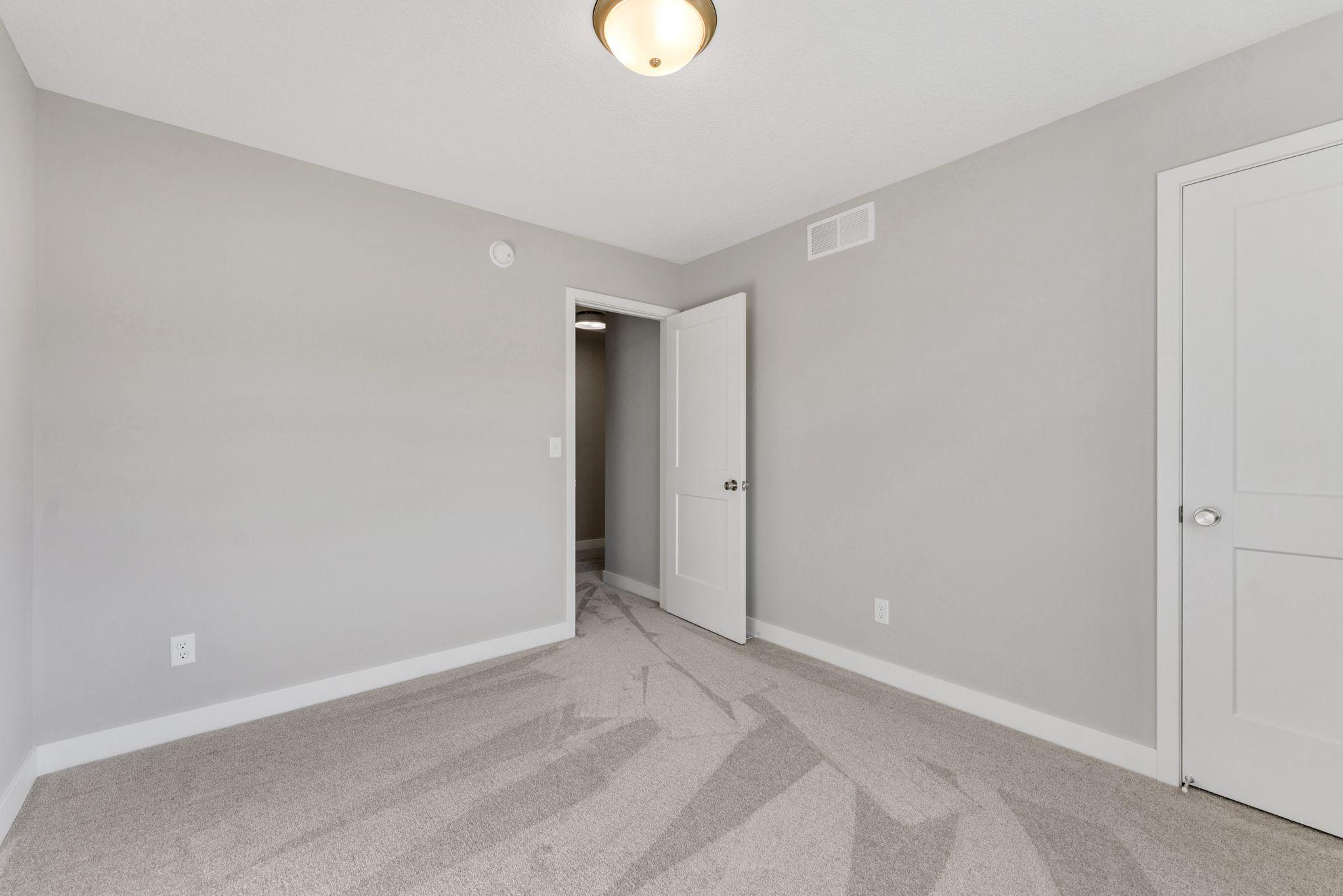 7660 Waverly Avenue Shakopee, MN 55379 - Photo 28 of 36