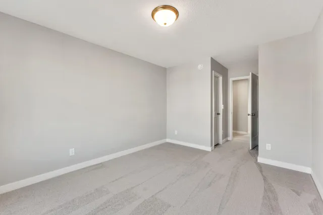 $750,000 | 7660 Waverly Avenue, Shakopee, MN 55379