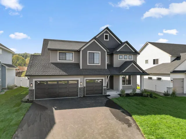 $750,000 | 7660 Waverly Avenue, Shakopee, MN 55379