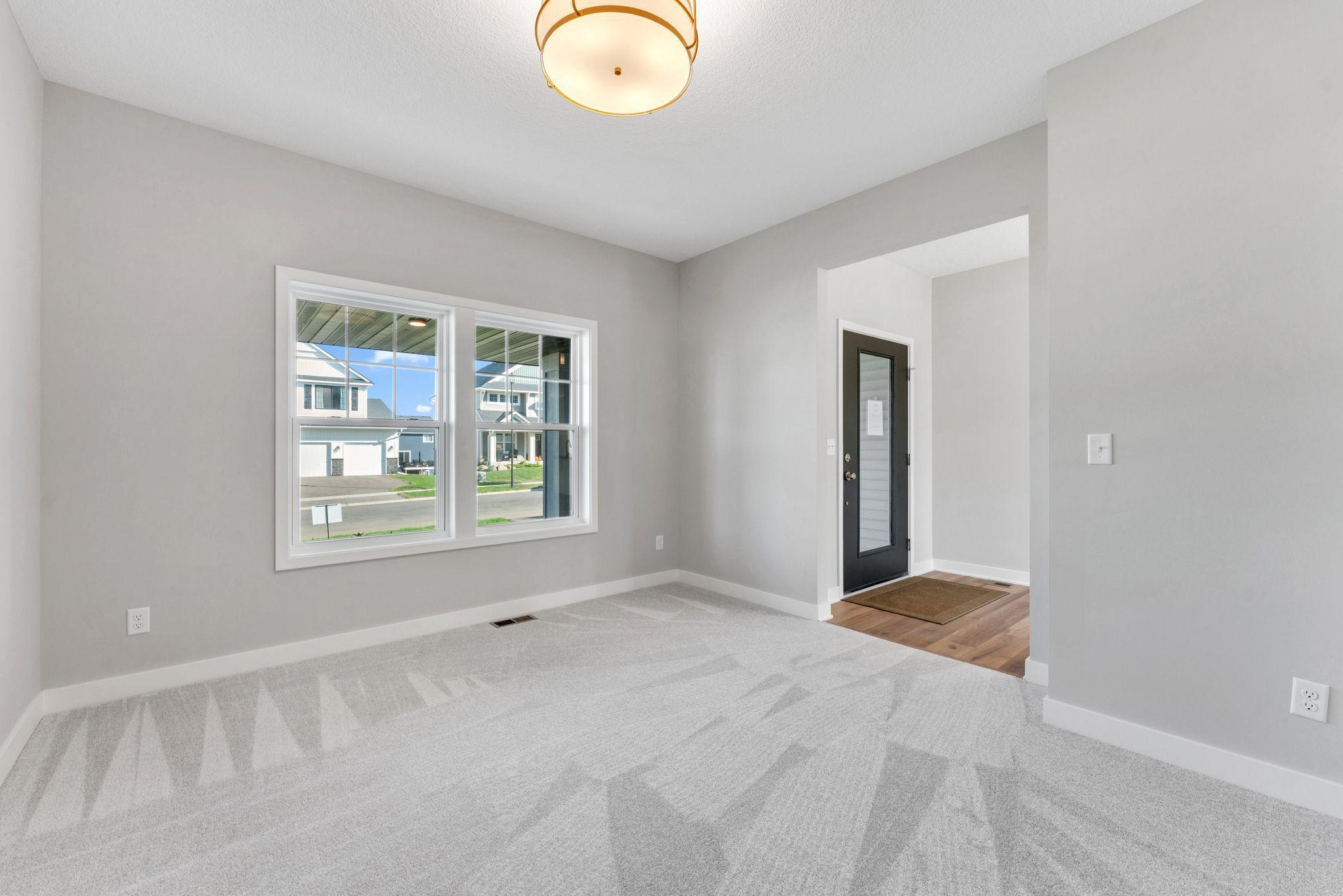 7660 Waverly Avenue Shakopee, MN 55379 - Photo 7 of 36