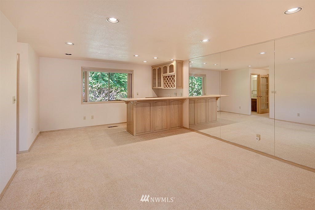 14601 Southeast 173rd Street Renton, WA 98058 - Photo 13 of 21 Gallery Image 13