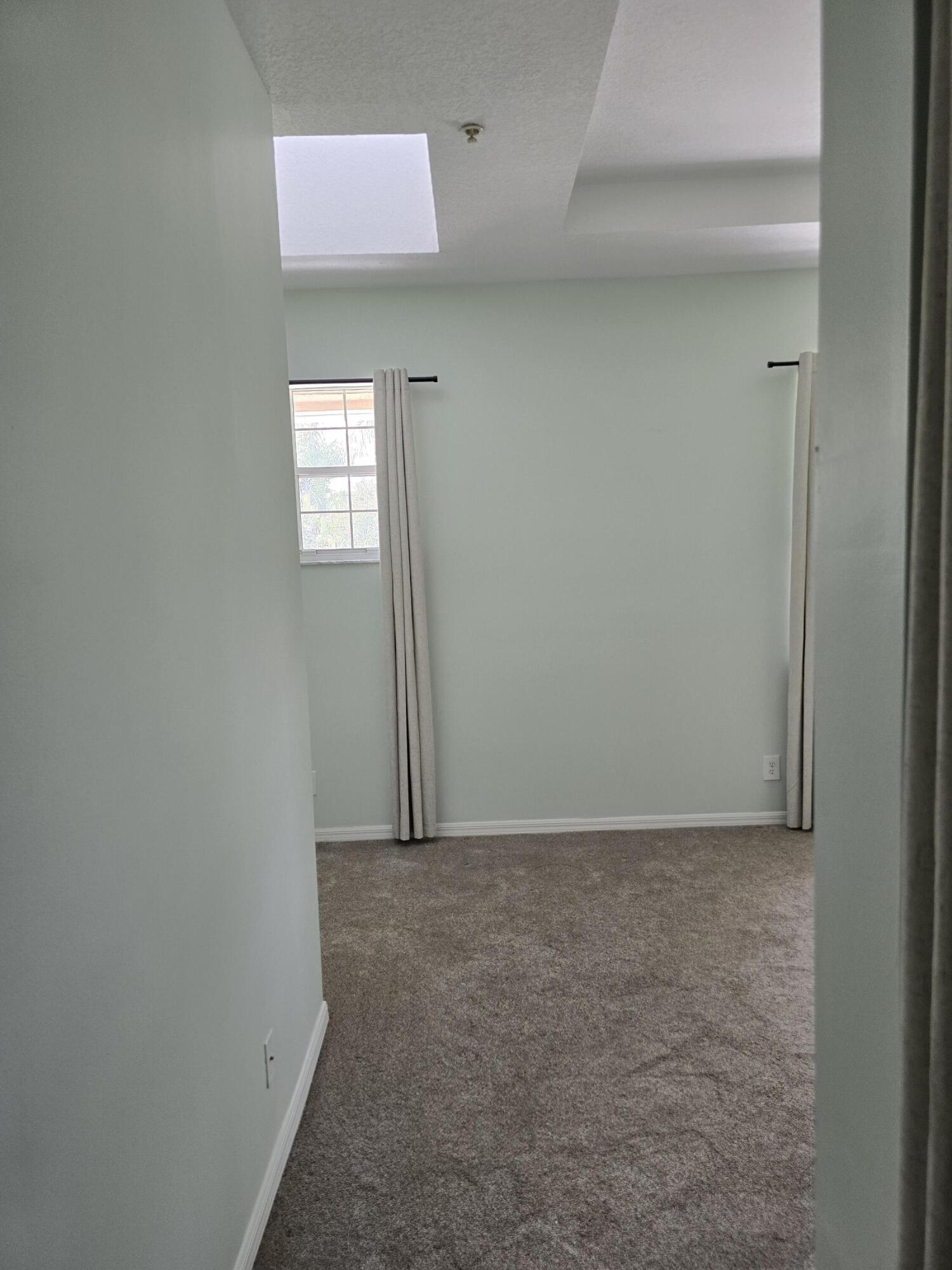 4261 East Main Street Jupiter, FL 33458 - Photo 9 of 29 20260608_125830