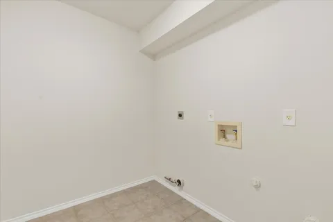 $385,000 | 11313 Pardoners Tale Lane, Austin, TX 78748
