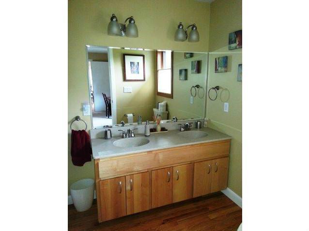 60 Bluff Road, Unit 38 Yarmouth, ME 04096 - Photo 9 of 15 Master Bath/Spa.