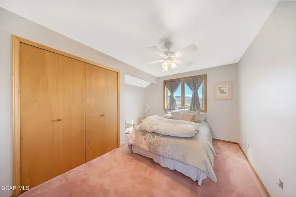 $950,000 | 4500 Gcr 222, Kremmling, CO 80459