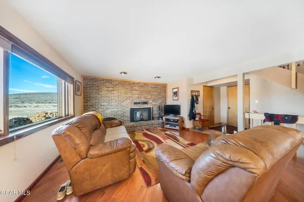 $950,000 | 4500 Gcr 222, Kremmling, CO 80459