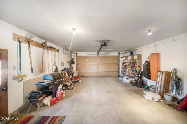 $950,000 | 4500 Gcr 222, Kremmling, CO 80459