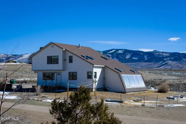 $950,000 | 4500 Gcr 222, Kremmling, CO 80459