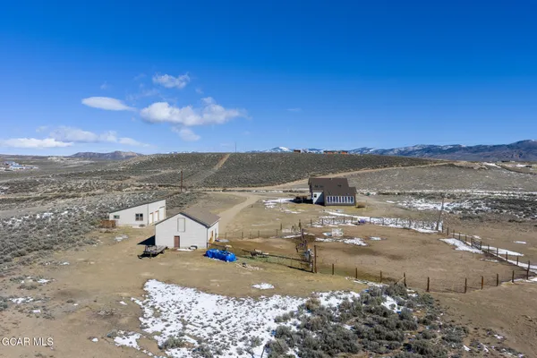 $950,000 | 4500 Gcr 222, Kremmling, CO 80459