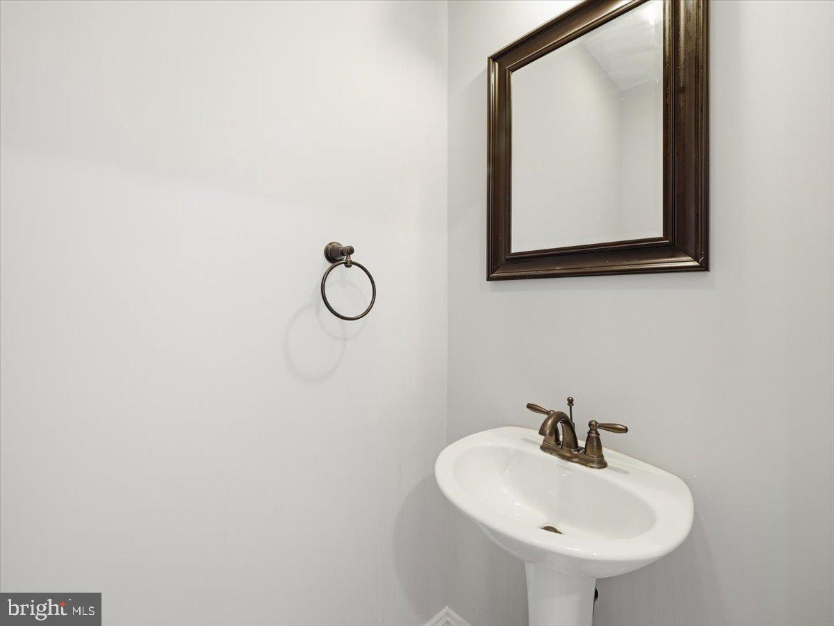 2006 Jelena Road Shippensburg, PA 17257 - Photo 20 of 47 a bathroom with a sink and a mirror