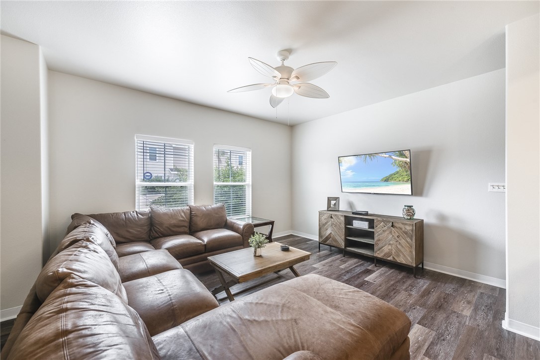 15003 Beach Walk Loop Corpus Christi, TX 78418 - Photo 3 of 13