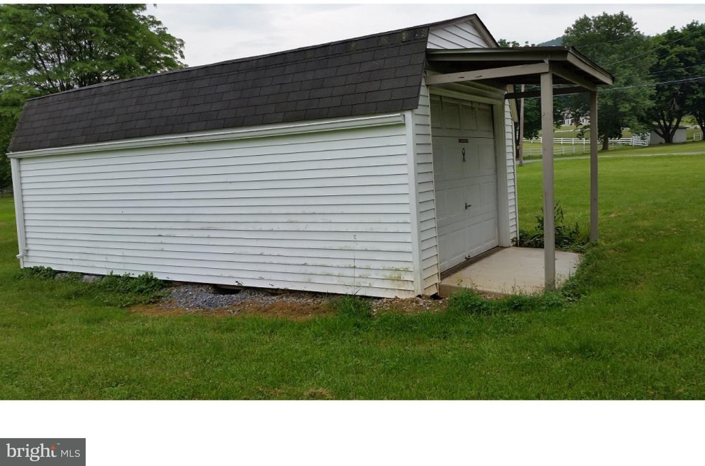 58 Sawmill Road Reading, PA 19608 - Photo 22 of 25