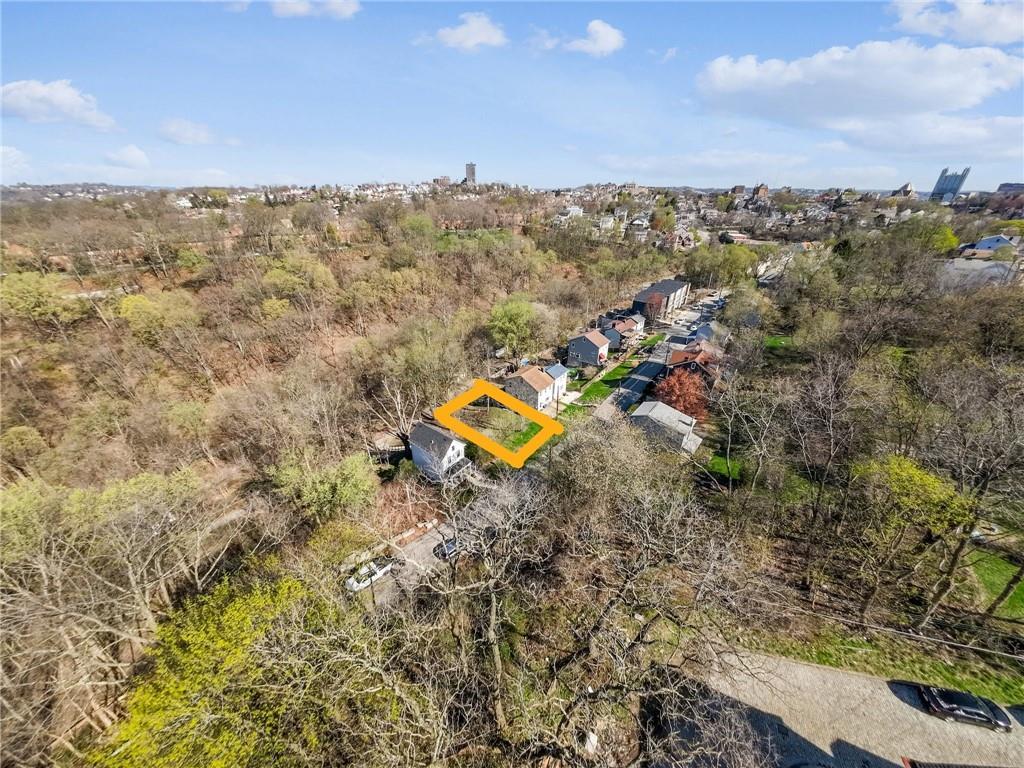 522 Grace Street Pittsburgh, PA 15211 - Photo 11 of 16 Another view of the city