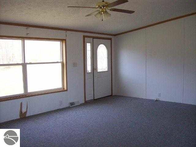 1695 Sensabaugh Road Lupton, MI 48635 - Photo 13 of 25 1750524-12.JPG