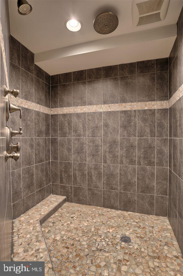 99 Laurel Ridge Road Hershey, PA 17033 - Photo 15 of 25