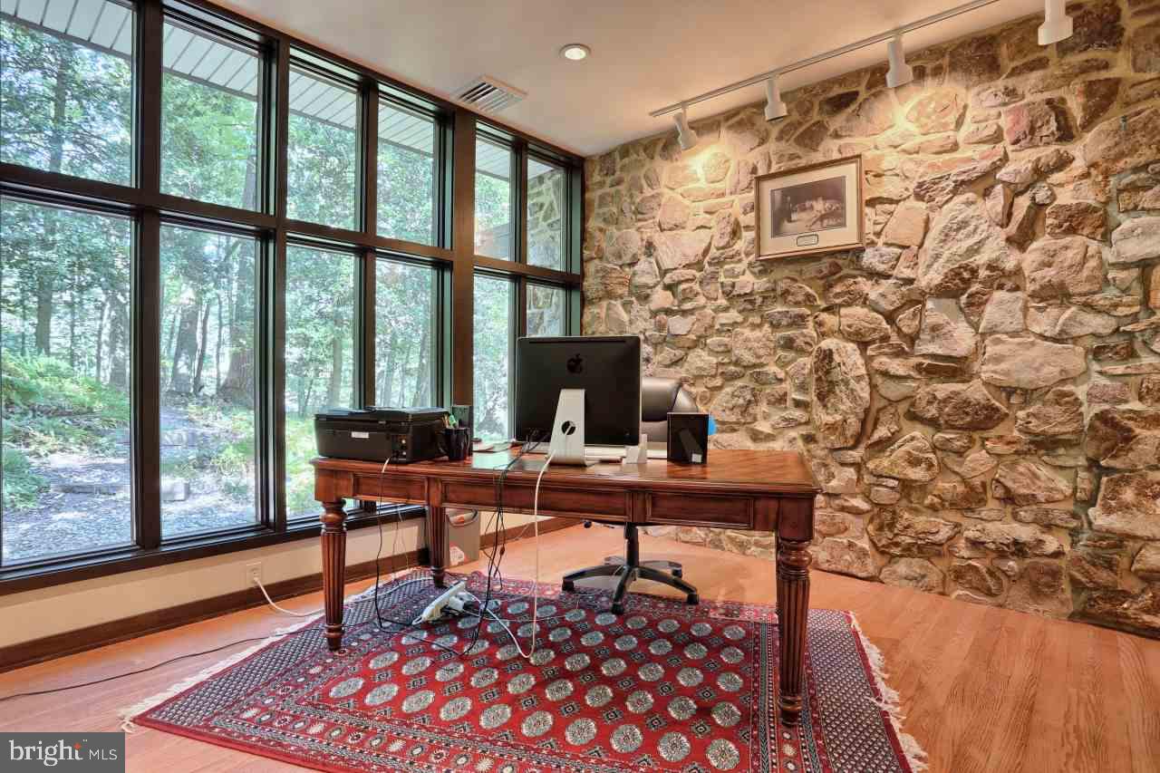 99 Laurel Ridge Road Hershey, PA 17033 - Photo 7 of 25